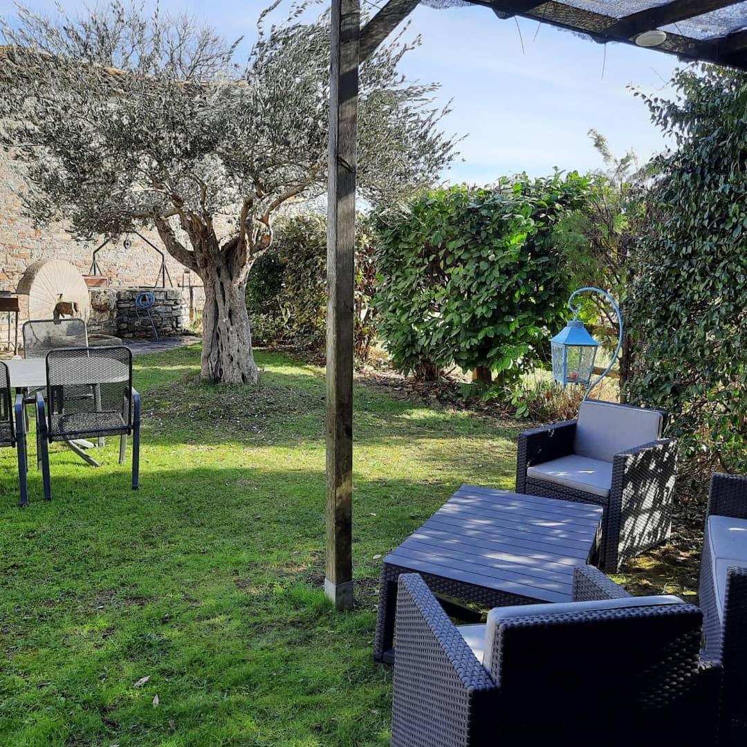 Apartamentos La Borda Castillon Tierrantona Eksteriør bilde